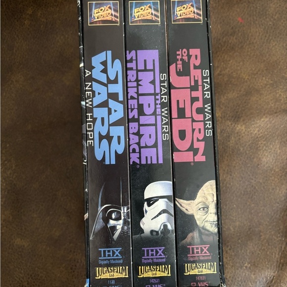 Star Wars Trilogy VHS Set - Black, Blue, Purple, Red - Picture 1 of 3